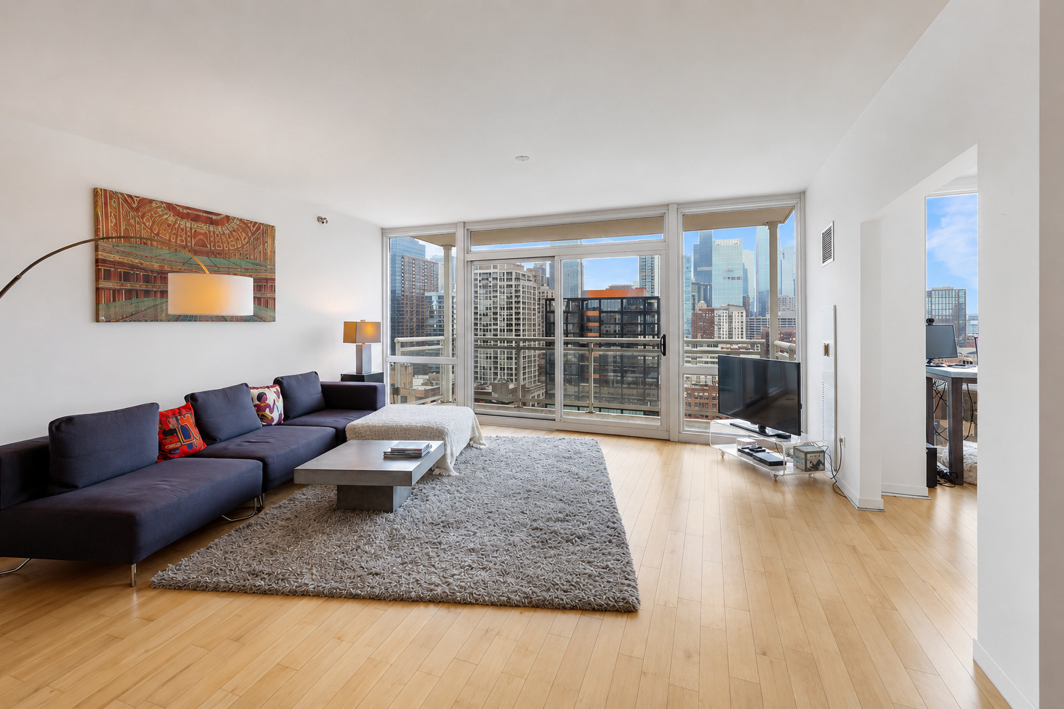 2nd image of 757 N Orleans St #1704, Chicago, IL 60654 | MLS# 12724630