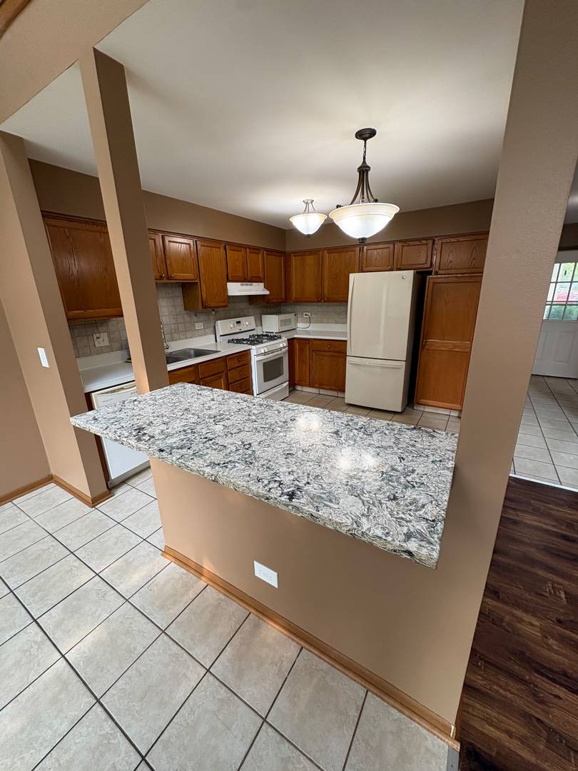 3rd image of 1061 Rockport Dr #9-3, Carol Stream, IL 60188 | MLS# 12724690