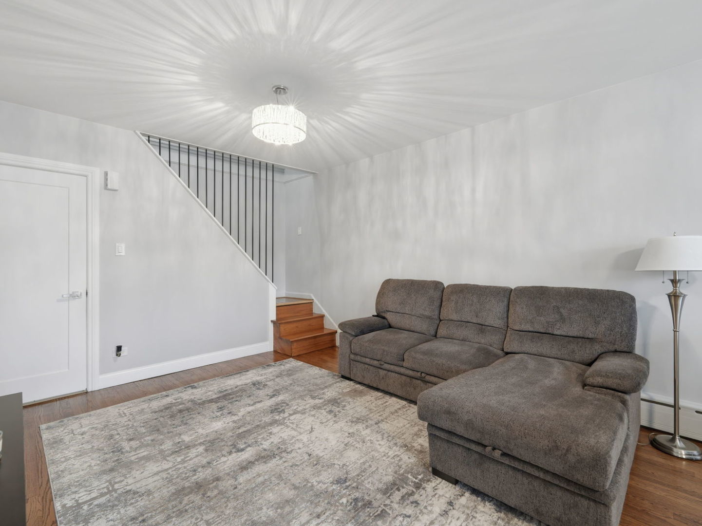 4th image of 3110 N 76Th Ct, Elmwood Park, IL 60707 | MLS# 12724823