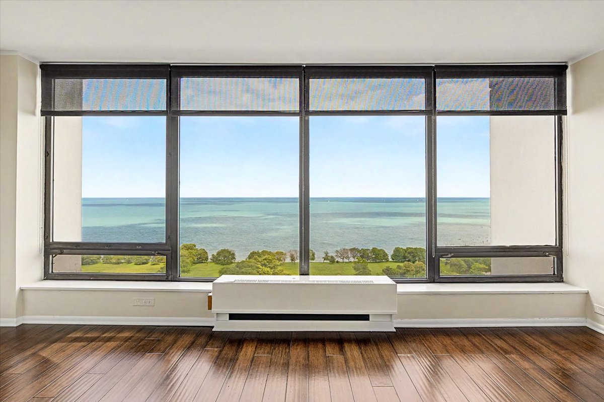 3rd image of 5445 N Sheridan Rd #2506, Chicago, IL 60640 | MLS# 12724922