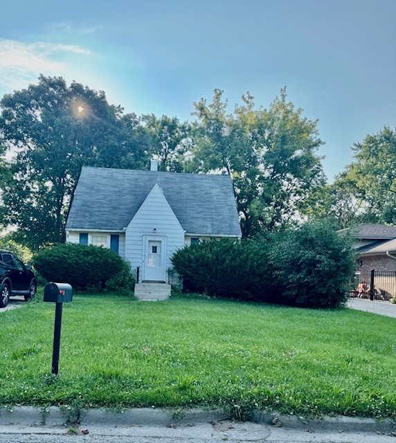 Photo 1 of Single family home for sale at 197 N Bonnie Brae Ave, Elmhurst, IL 60126 | MLS# 12725080 | Listing updated on 2026-09-05