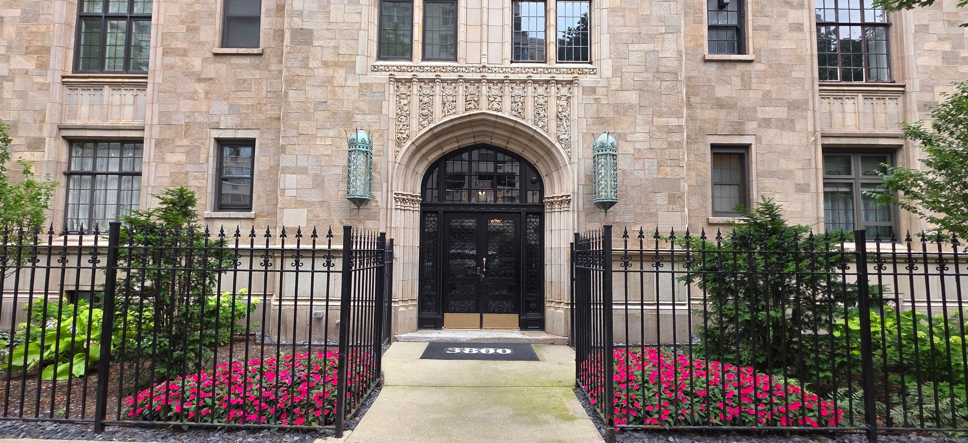 2nd image of 3800 N Lake Shore Dr #3D, Chicago, IL 60613 | MLS# 12725126
