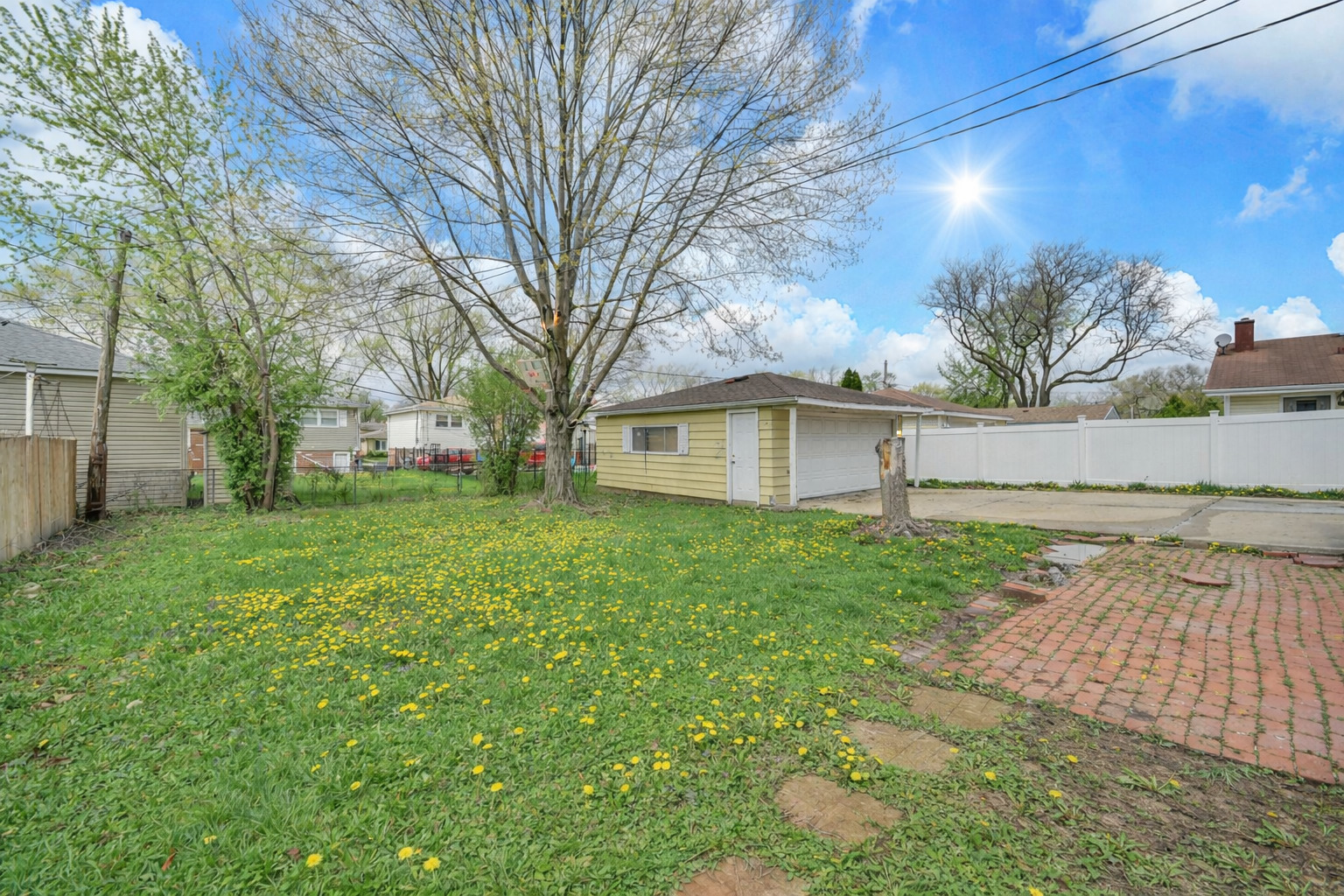 19th image of 10 N Adams Dr, Addison, IL 60101 | MLS# 12725164