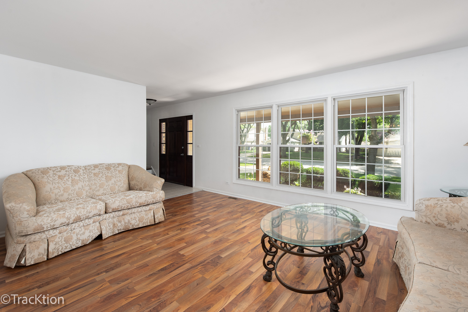 5th image of 345 S Birchwood Dr, Naperville, IL 60540 | MLS# 12725259