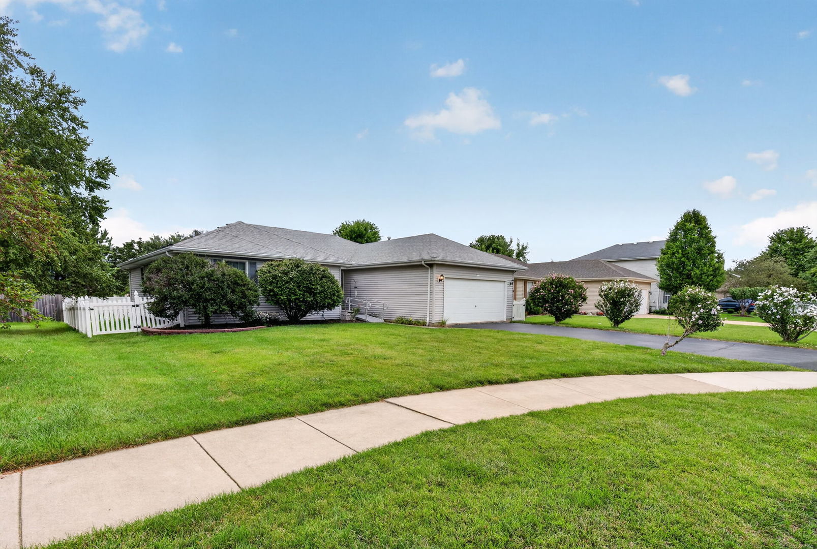 2nd image of 4711 Mallard Ln, Plainfield, IL 60586 | MLS# 12725281