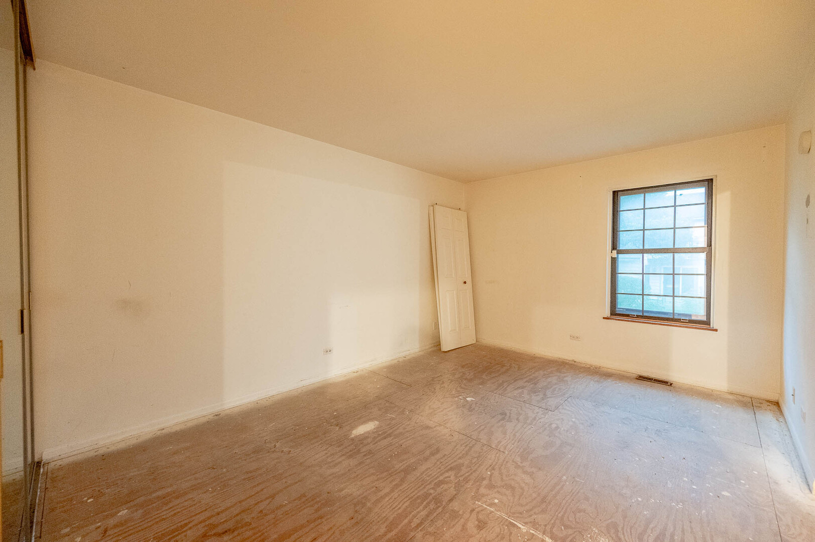 4th image of 714 Colby Ct, Gurnee, IL 60031 | MLS# 12725298