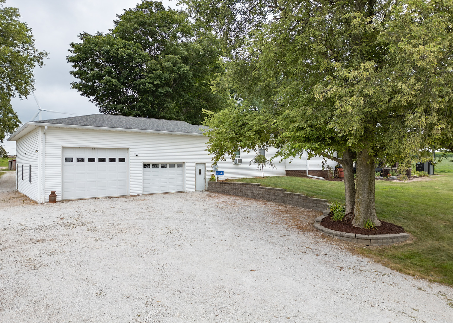3rd image of 17618 Il Hwy 81, Cambridge, IL 61238 | MLS# 12725300