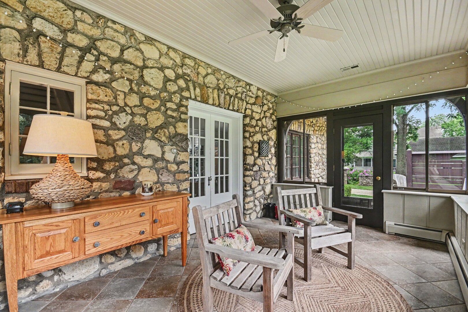 image of 1 Kellogg Ln, Crystal Lake, IL 60014 | MLS# 12725346
