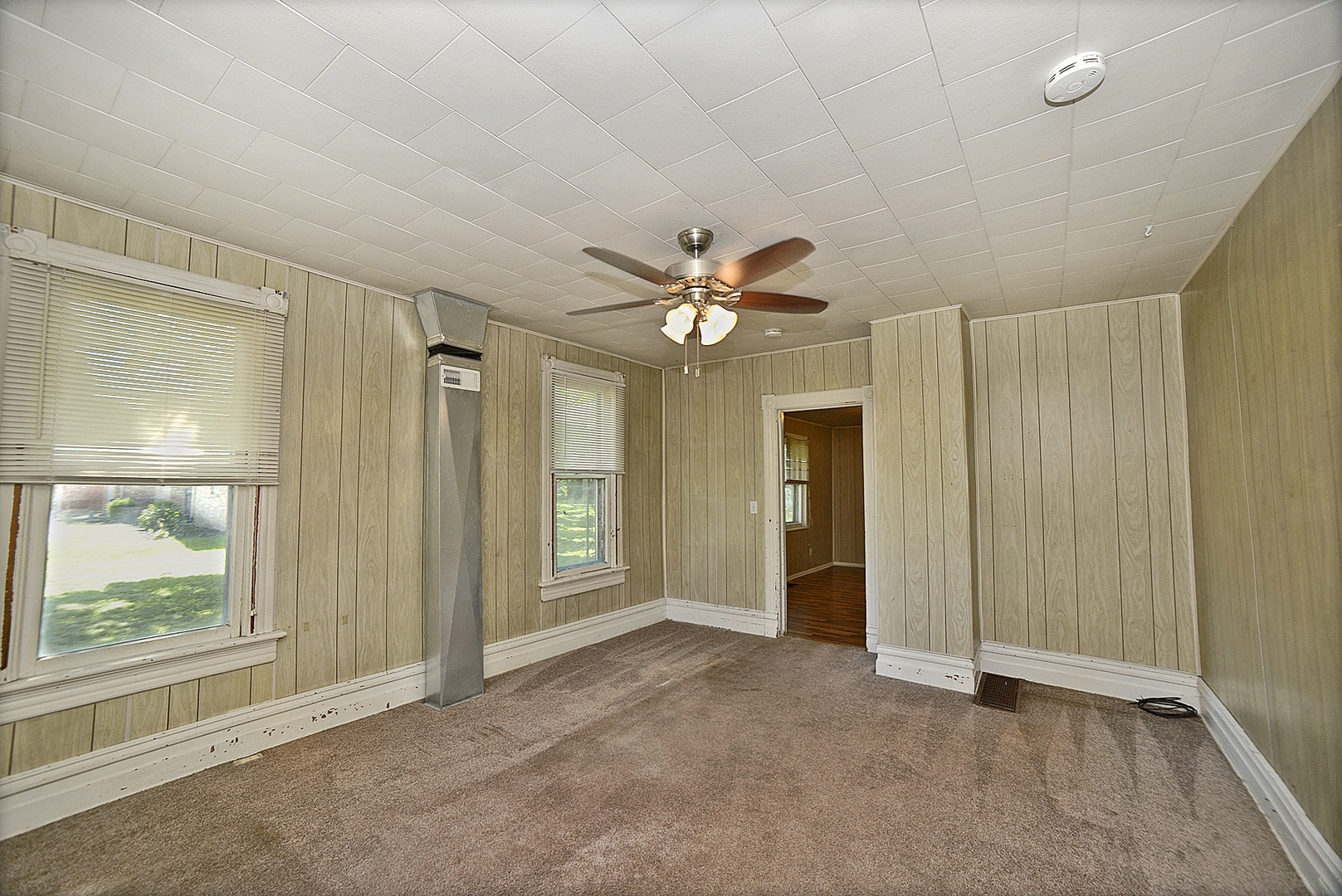2nd image of 903 Illinois Ave, Ottawa, IL 61350 | MLS# 12725347