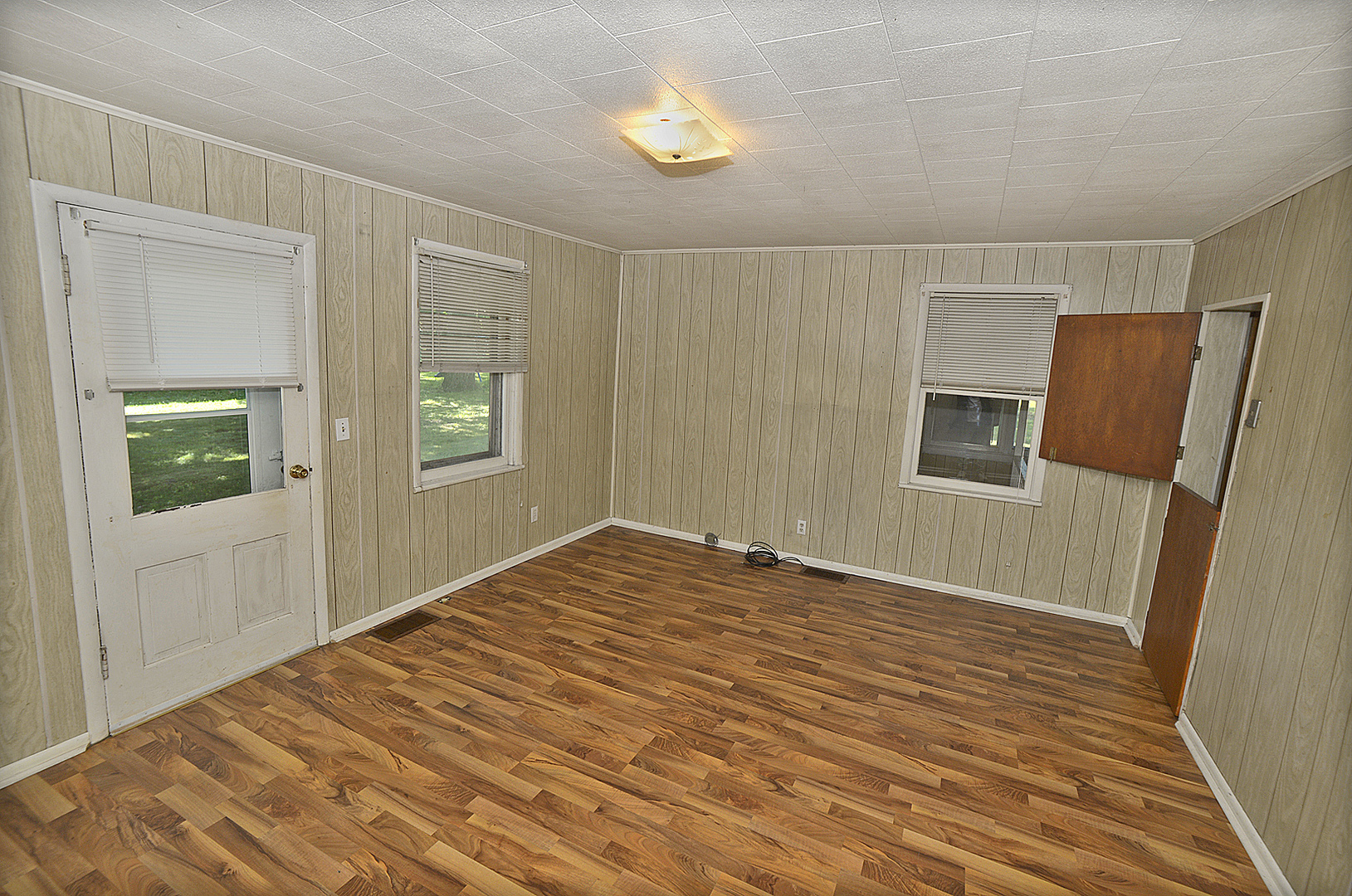 4th image of 903 Illinois Ave, Ottawa, IL 61350 | MLS# 12725347
