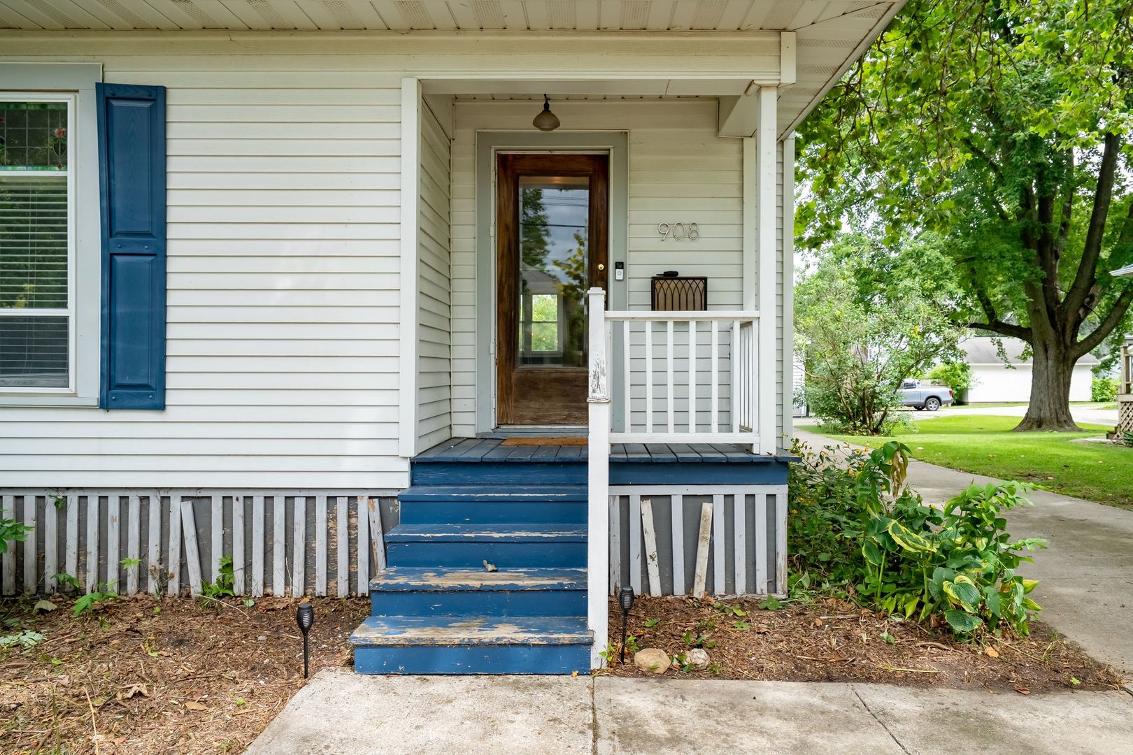 3rd image of 908 S Fell Ave, Normal, IL 61761 | MLS# 12725427