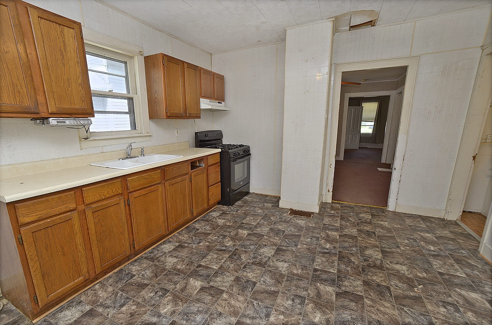 5th image of 915 Illinois Ave, Ottawa, IL 61350 | MLS# 12725438