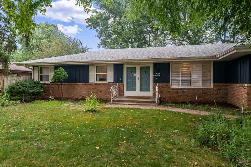 3rd image of 823 Pine Valley Dr, Rockford, IL 61107 | MLS# 12725471