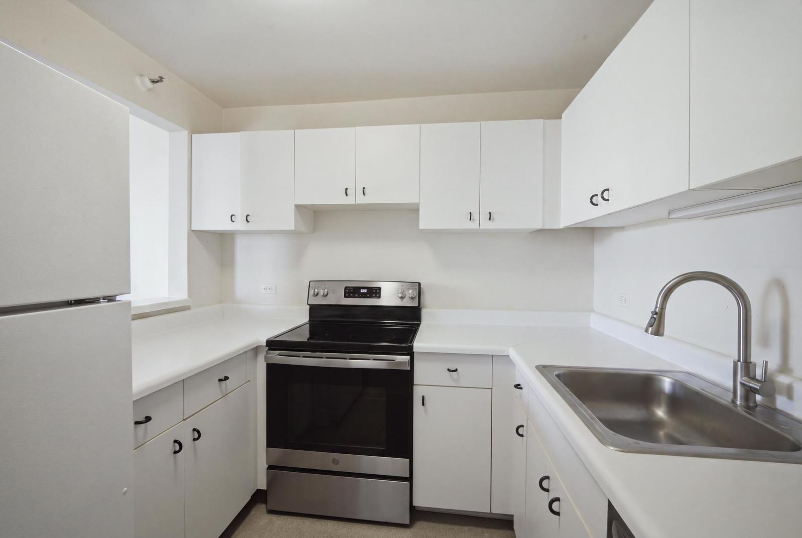 5th image of 3660 N Lake Shore Dr #1506, Chicago, IL 60613 | MLS# 12725517