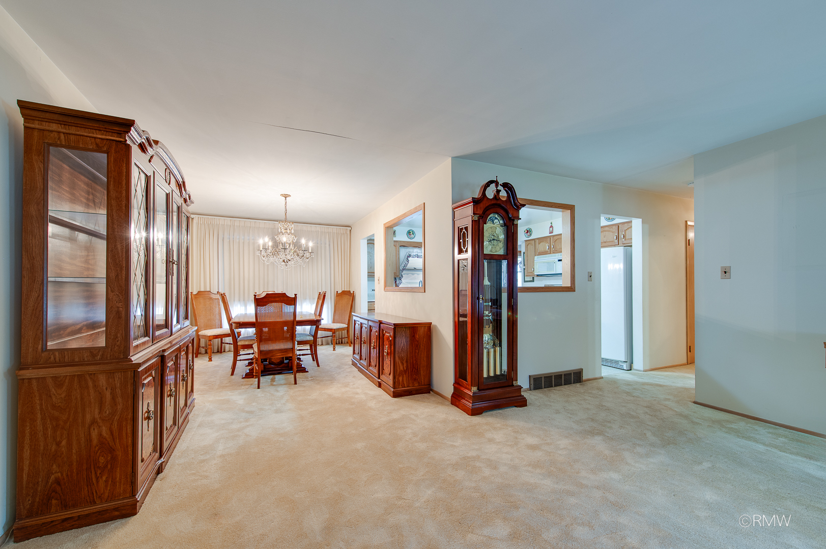 5th image of 227 N Mill Rd, Wood Dale, IL 60191 | MLS# 12725534