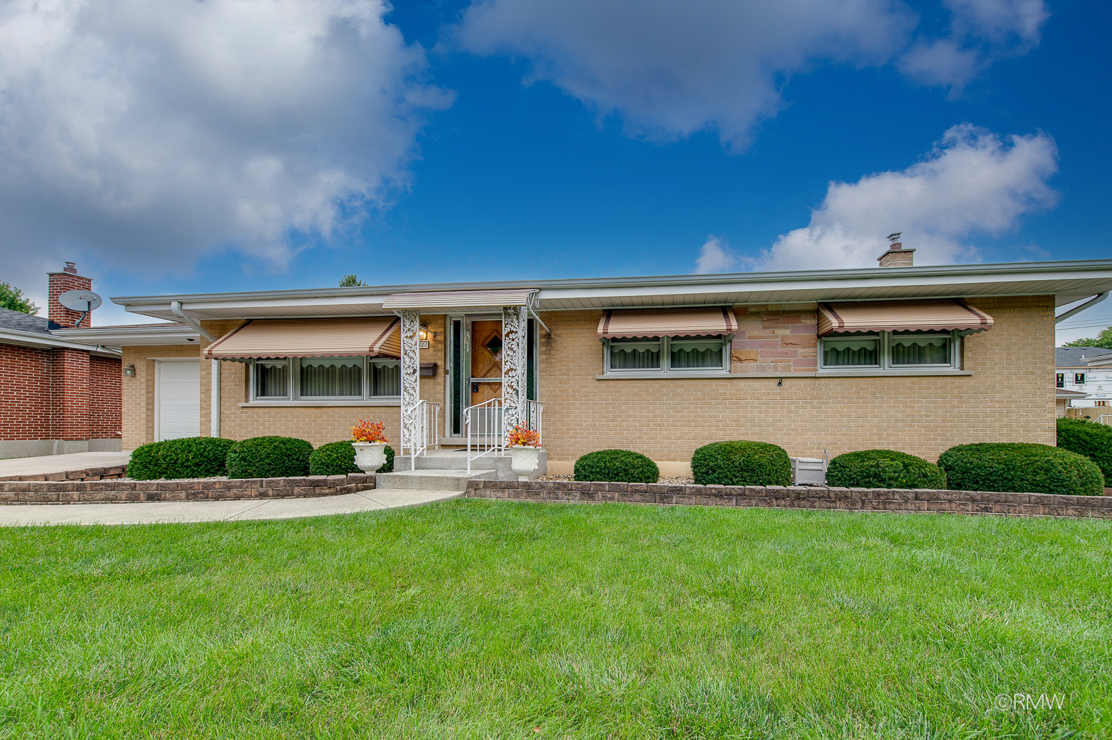 1st image of 227 N Mill Rd, Wood Dale, IL 60191 | MLS# 12725534
