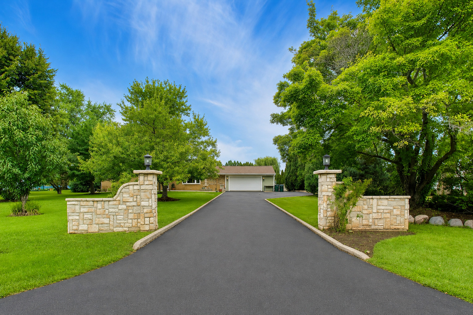 1st image of 2940 Valley View Rd, Gurnee, IL 60031 | MLS# 12725576