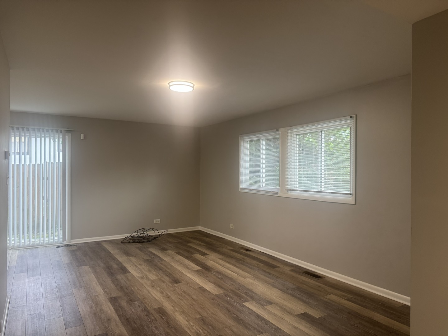 4th image of 3212 Charlemagne Ave, Hazel Crest, IL 60429 | MLS# 12725578