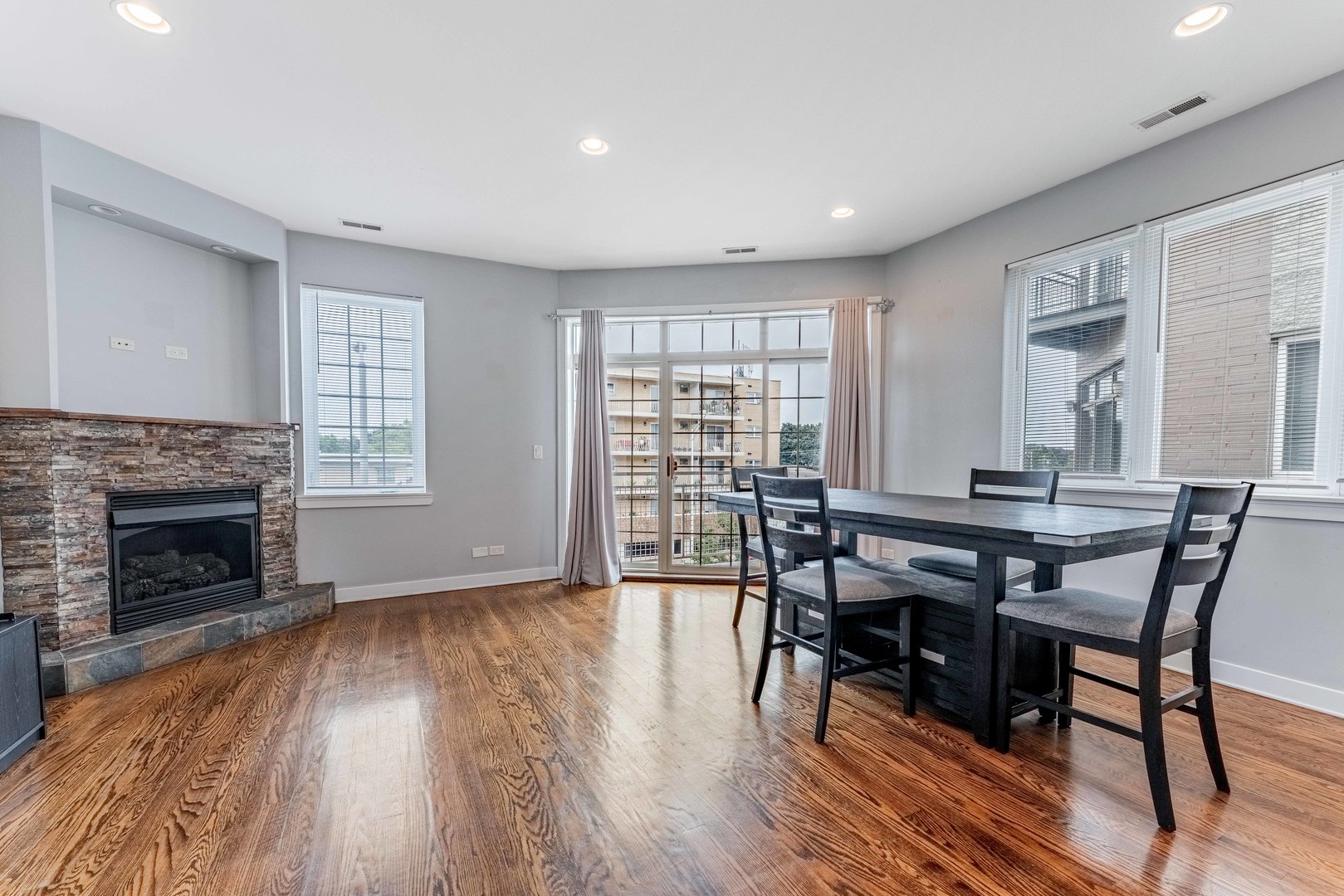 4th image of 7930 W Grand Ave #3W, Elmwood Park, IL 60707 | MLS# 12725643