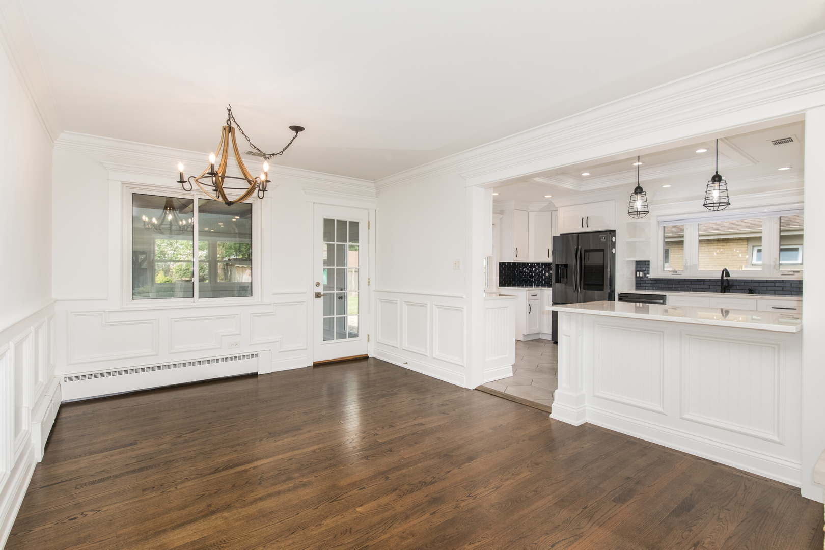 5th image of 114 N Elm St, Mount Prospect, IL 60056 | MLS# 12725694