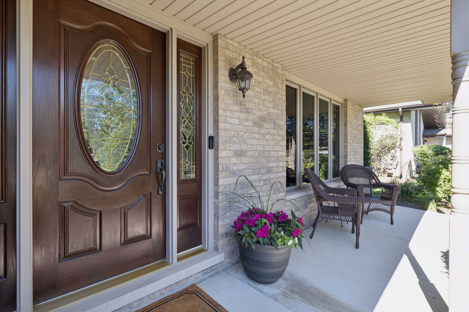 2nd image of 8130 Edgebrook Ln, Tinley Park, IL 60487 | MLS# 12725793