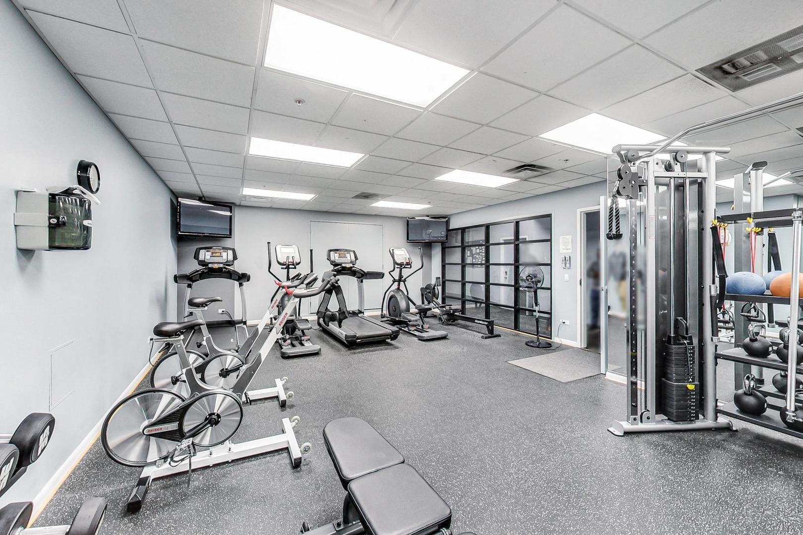 35th image of 1200 W Monroe St #502, Chicago, IL 60607 | MLS# 12725802
