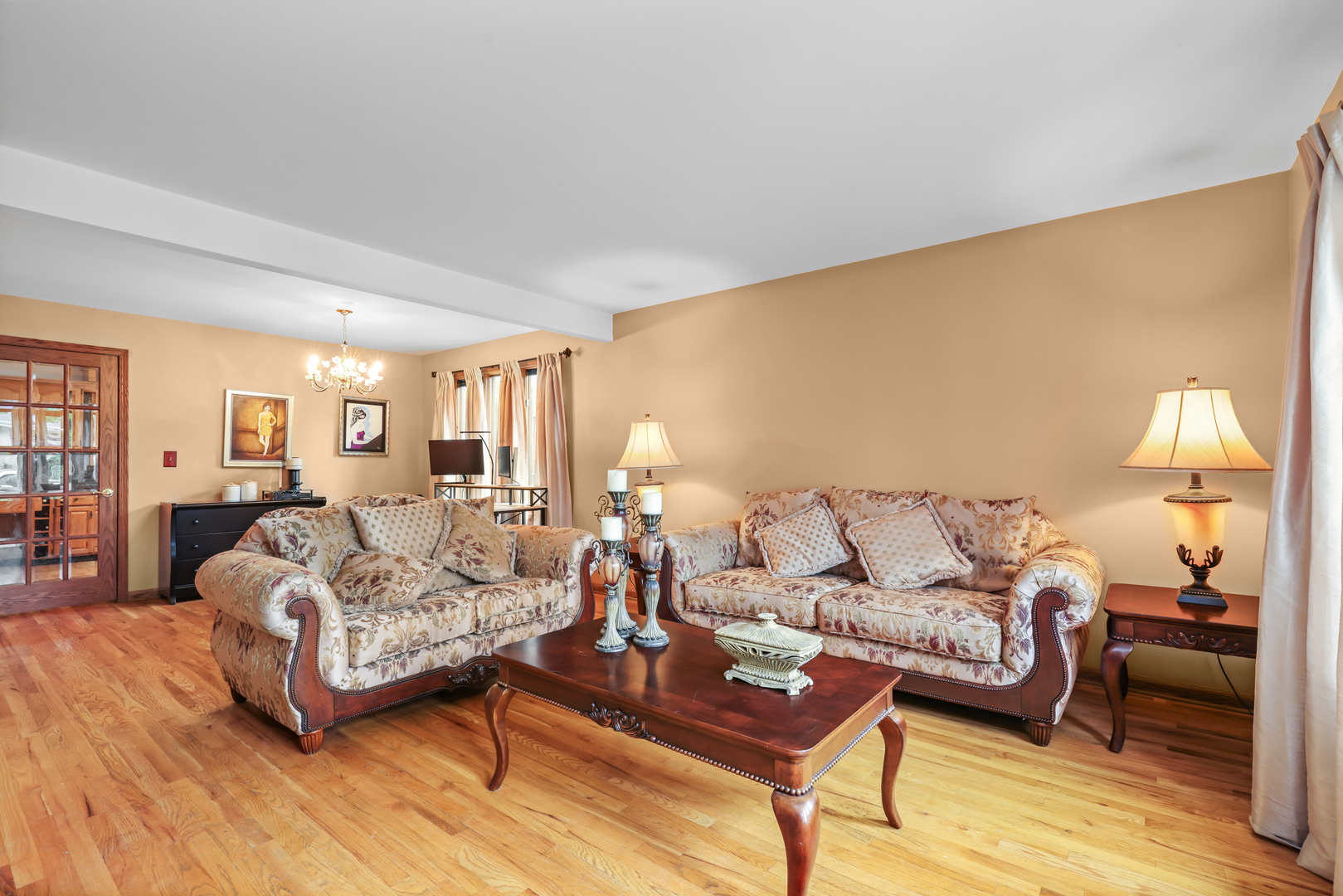 4th image of 317 N Marcella Rd, Mount Prospect, IL 60056 | MLS# 12725821