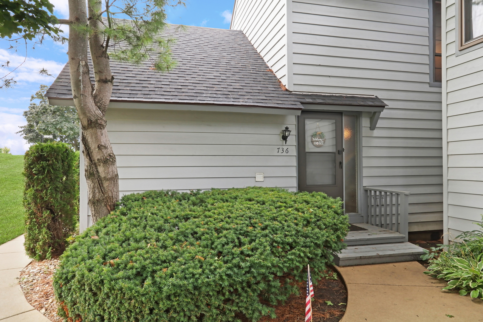 image of 736 Glen Wy, Gurnee, IL 60031 | MLS# 12725864