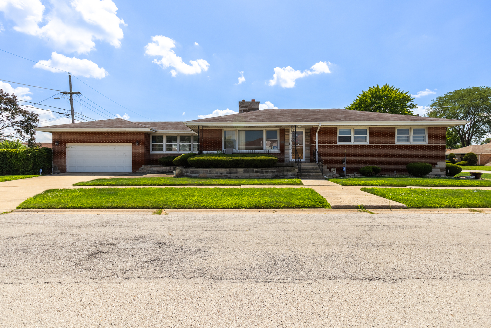 1st image of 427 Luella Ave, Calumet City, IL 60409 | MLS# 12725869