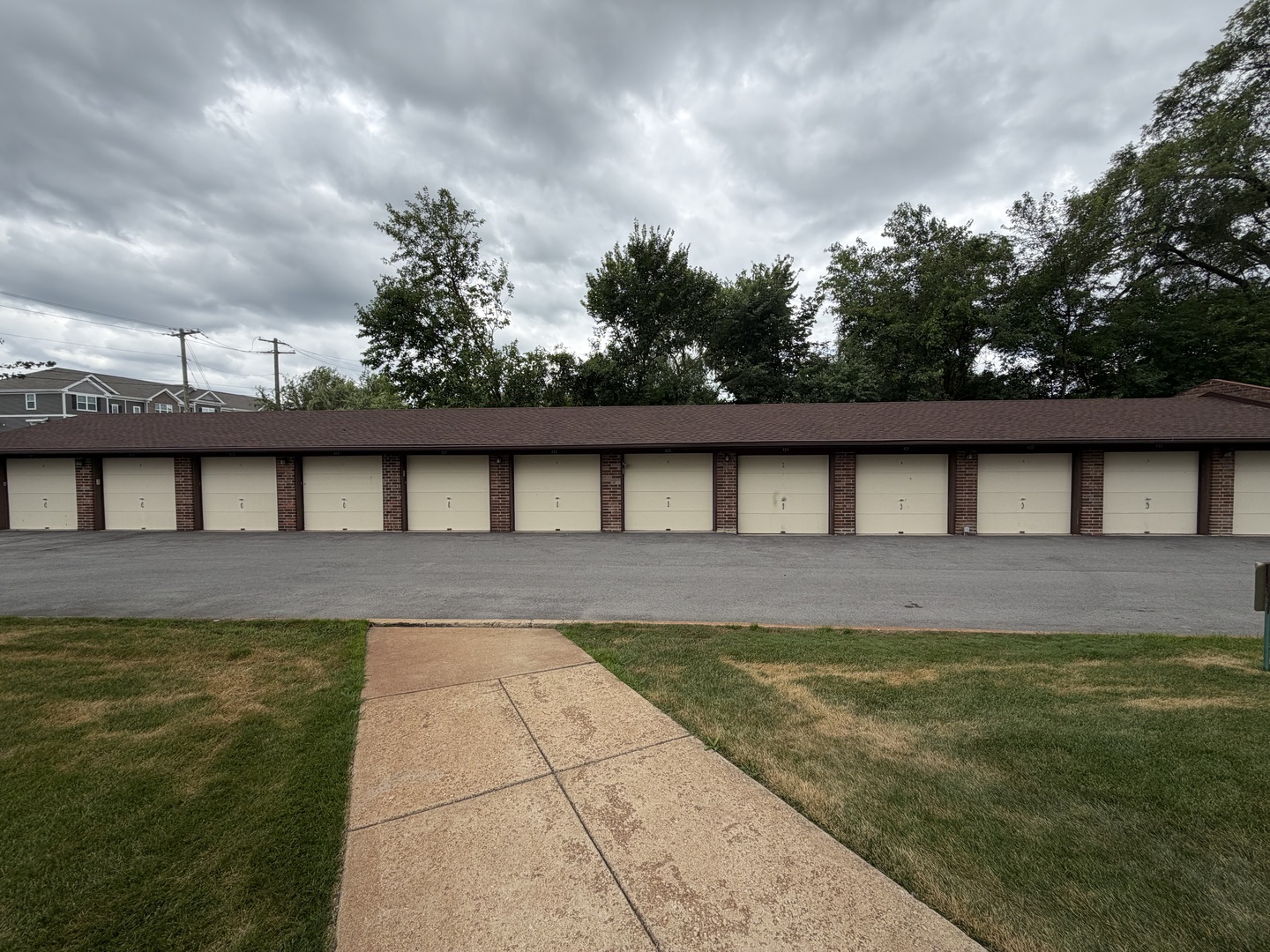 2nd image of 17242 Ridgeland Ave, Tinley Park, IL 60477