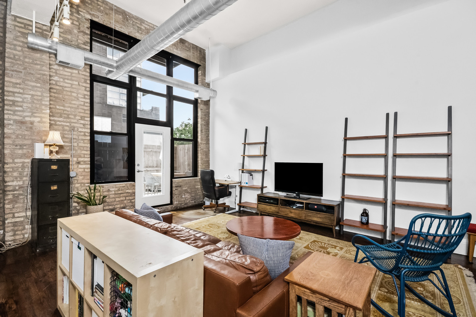 5th image of 203 S Sangamon St, Chicago, IL 60607