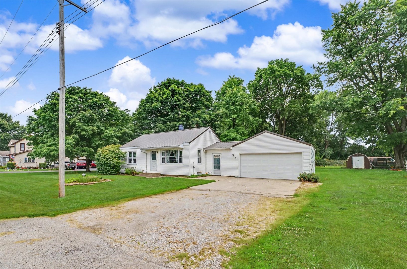 3rd image of 221 E Main St, Tolono, IL 61880 | MLS# 12725937