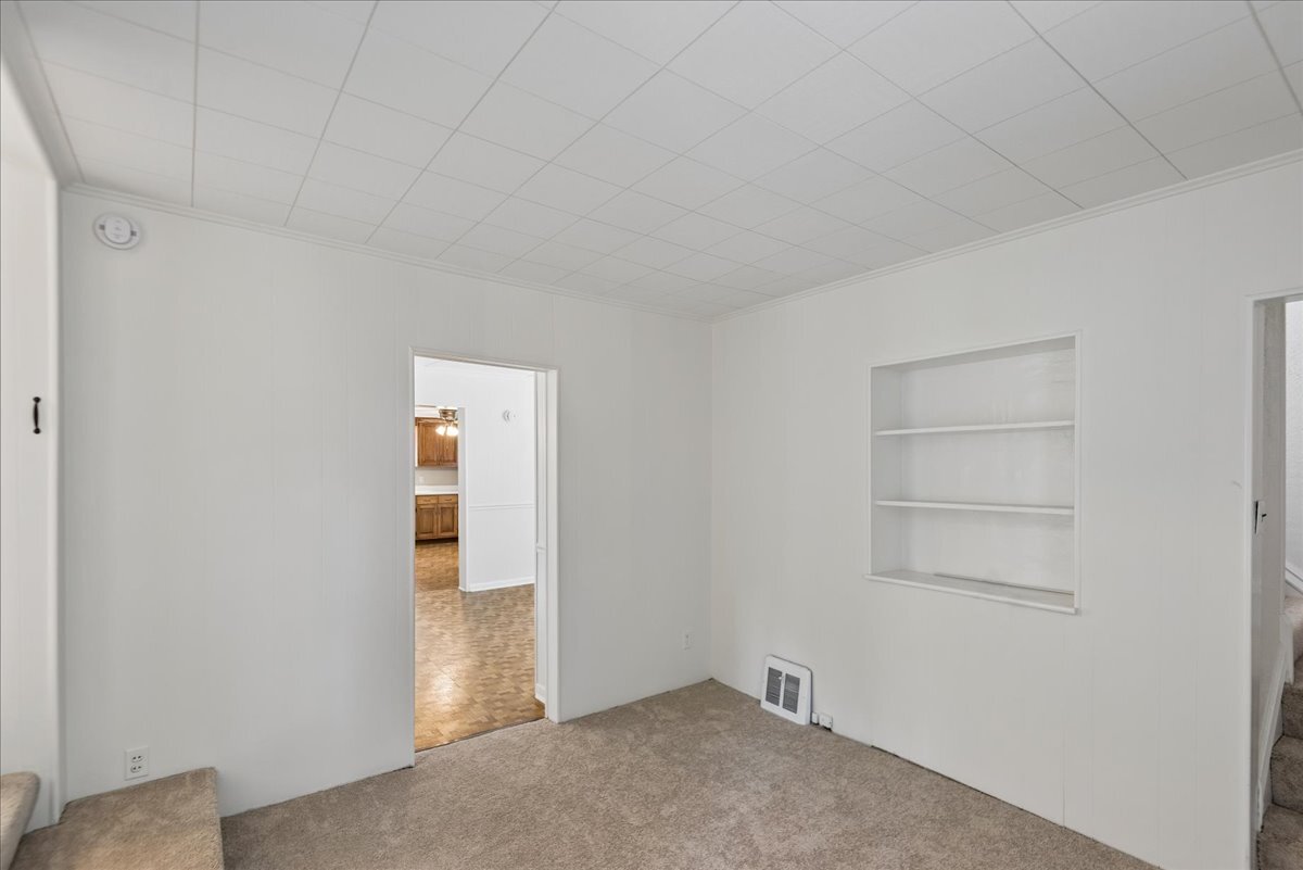 5th image of 1631 Park St, Mc Henry, IL 60050 | MLS# 12725944