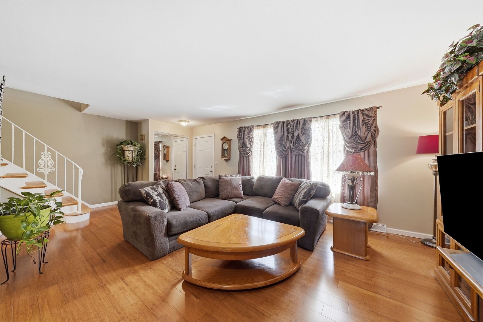5th image of 262 Bay St, Wood Dale, IL 60191 | MLS# 12725950