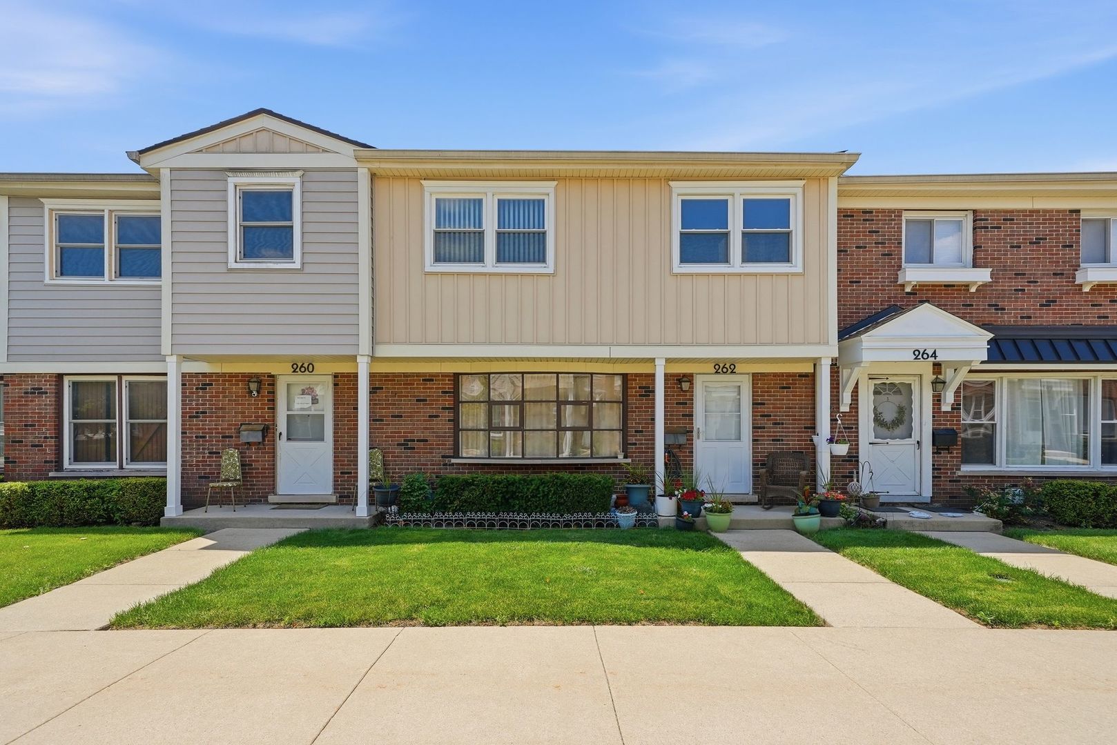 1st image of 262 Bay St, Wood Dale, IL 60191 | MLS# 12725950