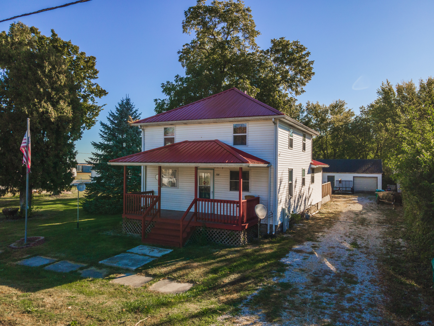 1st image of 208 N Main St, Dana, IL 61321 | MLS# 12725971