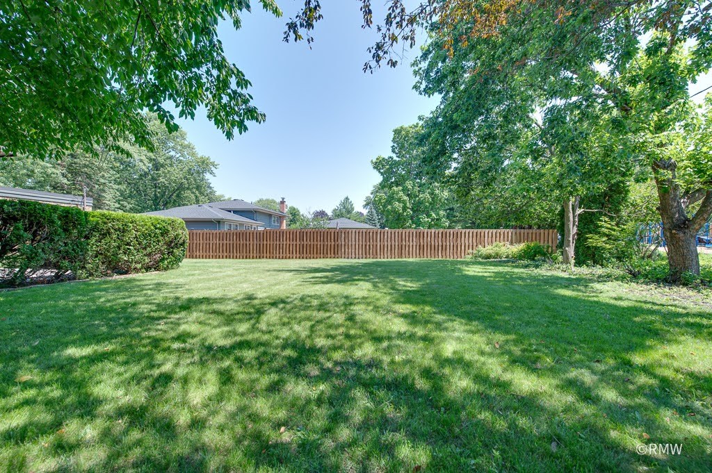 2nd image of 535 E Turner Ave, Roselle, IL 60172 | MLS# 12725979