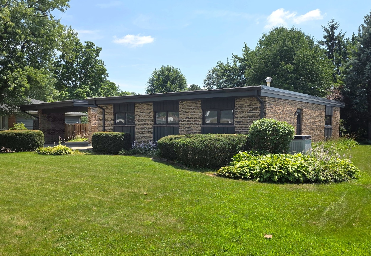 1st image of 535 E Turner Ave, Roselle, IL 60172 | MLS# 12725979