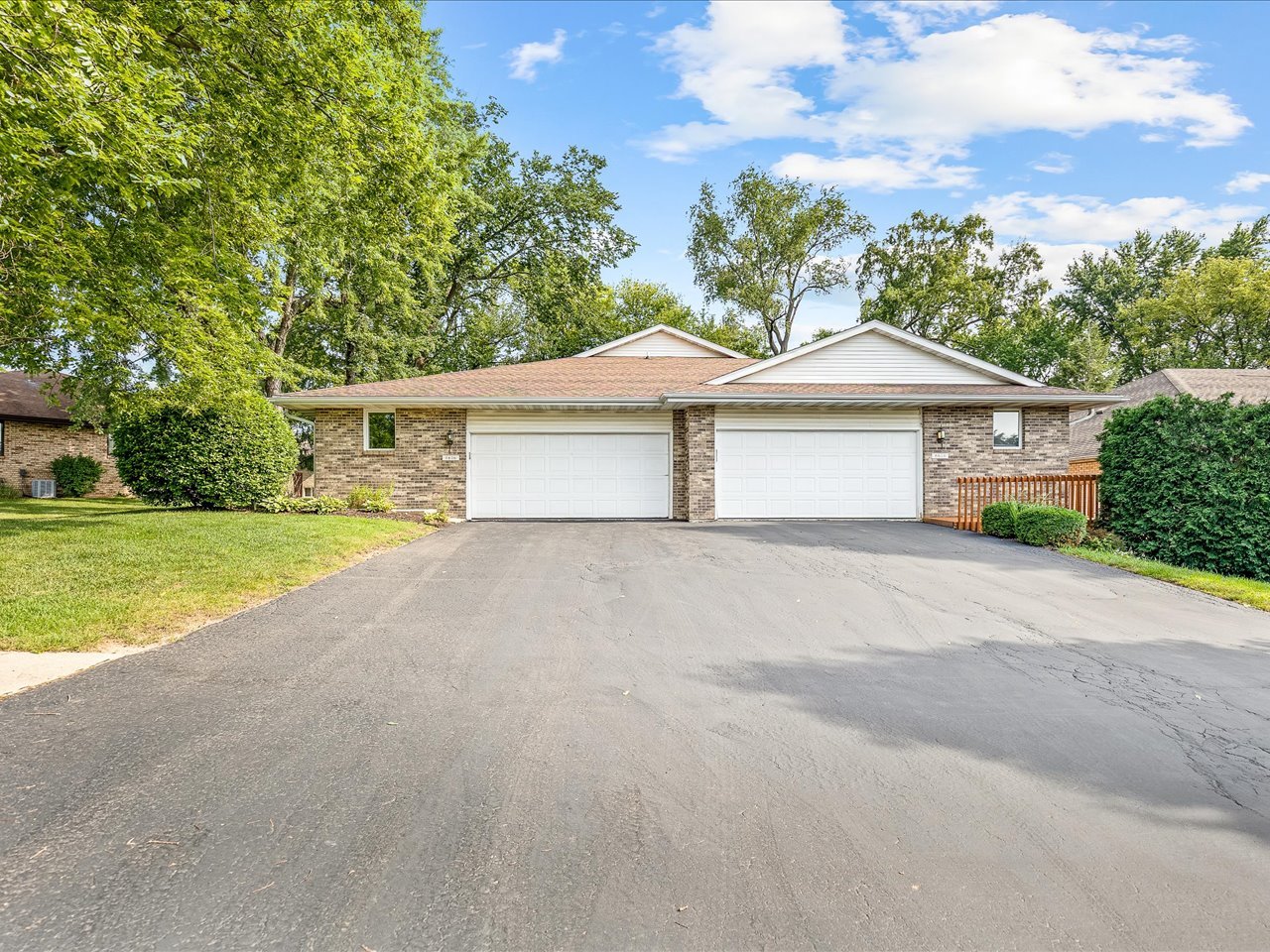 2nd image of 6616 Sandalwood Close, Rockford, IL 61108 | MLS# 12726044