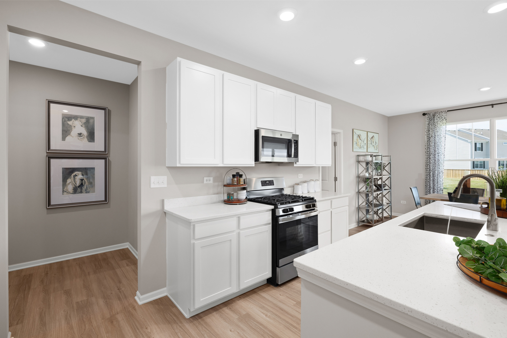 5th image of 538 Lismore Cir, Elgin, IL 60124 | MLS# 12726230