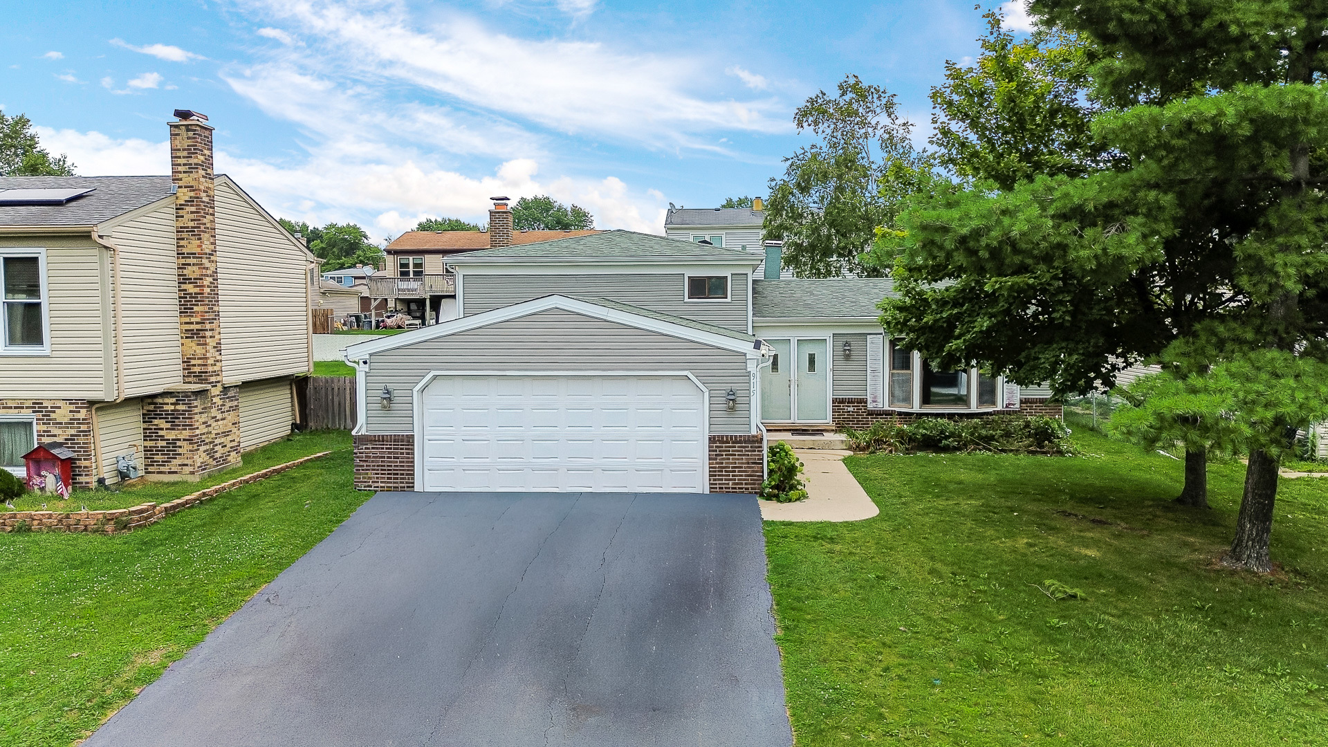 2nd image of 915 Wampum Ct, Carol Stream, IL 60188 | MLS# 12726258