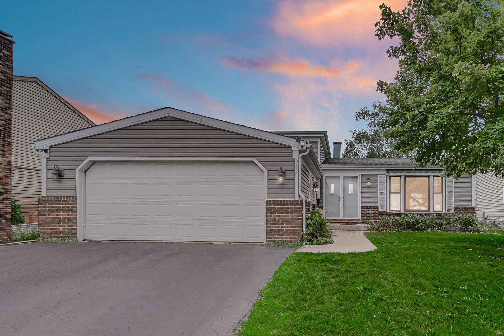 1st image of 915 Wampum Ct, Carol Stream, IL 60188 | MLS# 12726258