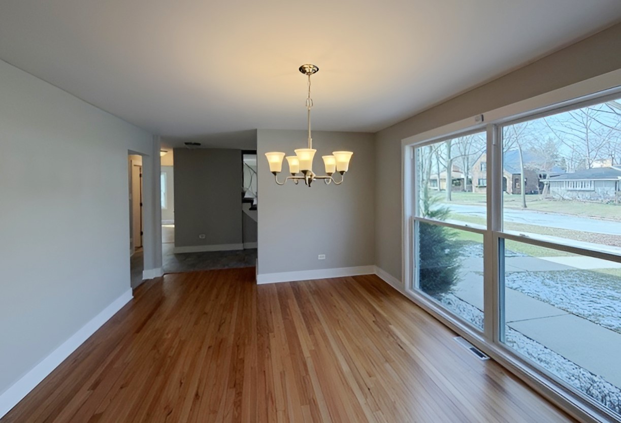 3rd image of 2052 Collett Ln, Flossmoor, IL 60422 | MLS# 12726293