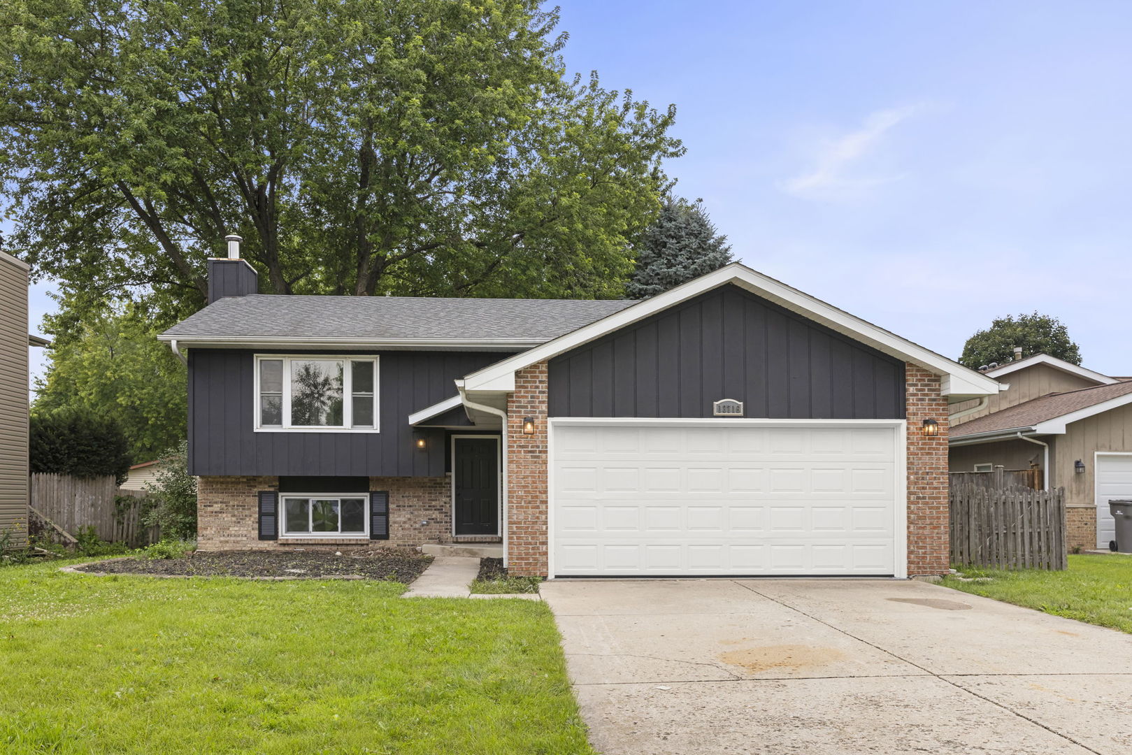 2nd image of 13716 S Amherst Ct, Plainfield, IL 60544 | MLS# 12726468
