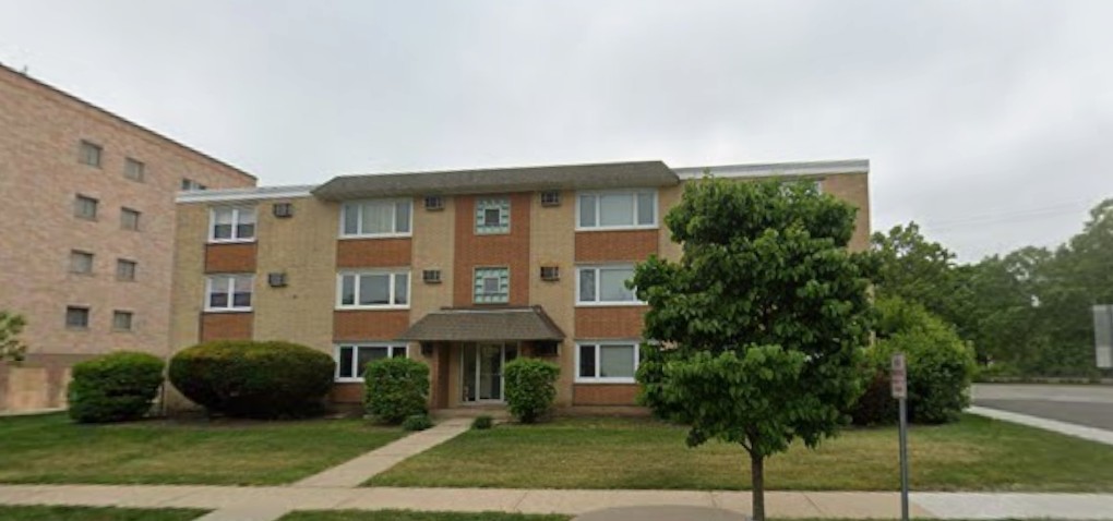 1st image of 1211 Brown St #3C, Des Plaines, IL 60016 | MLS# 12726566