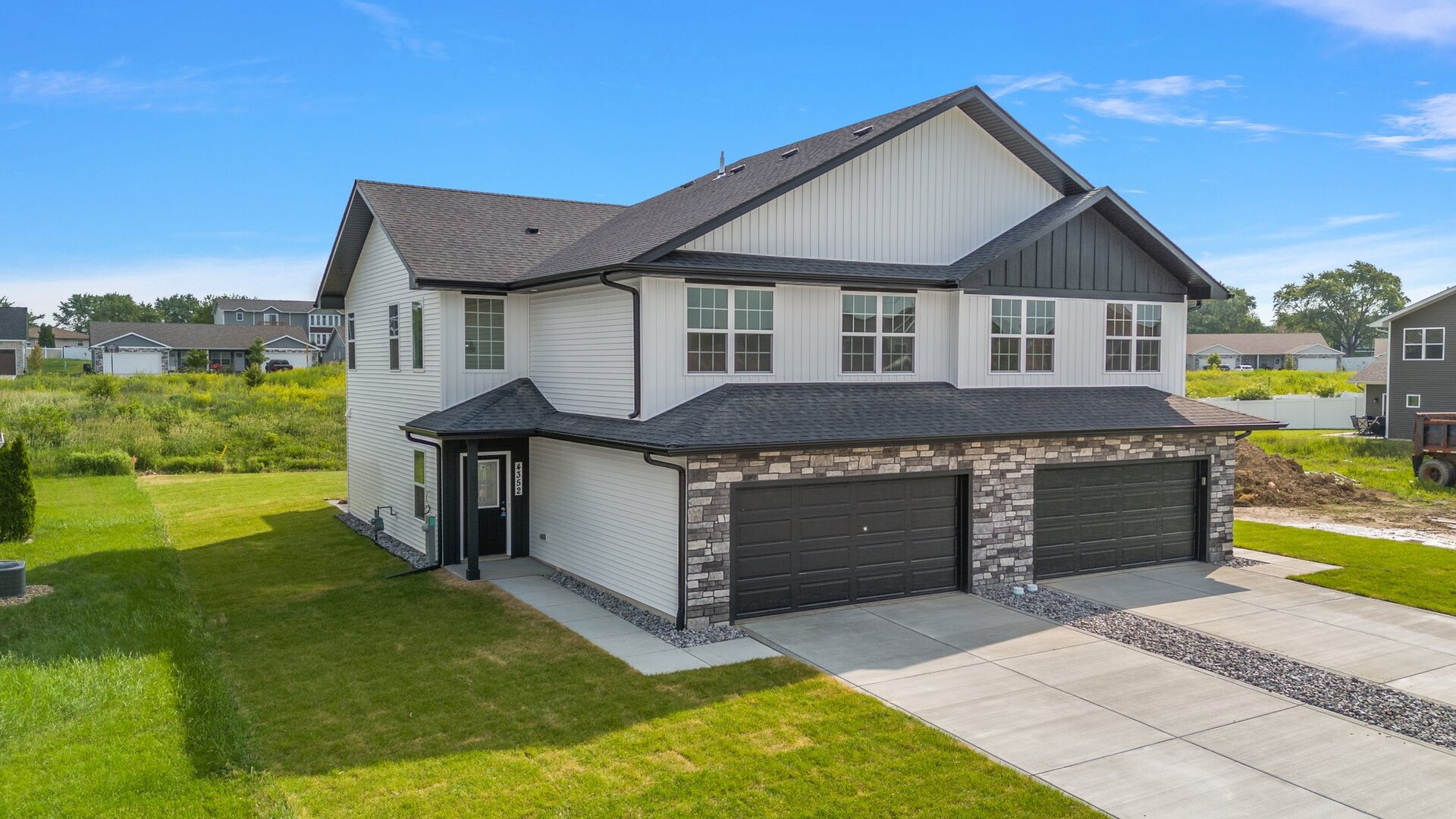 4th image of 4289 W 77Th Ave, Merrillville, IN 46410 | MLS# 12726771