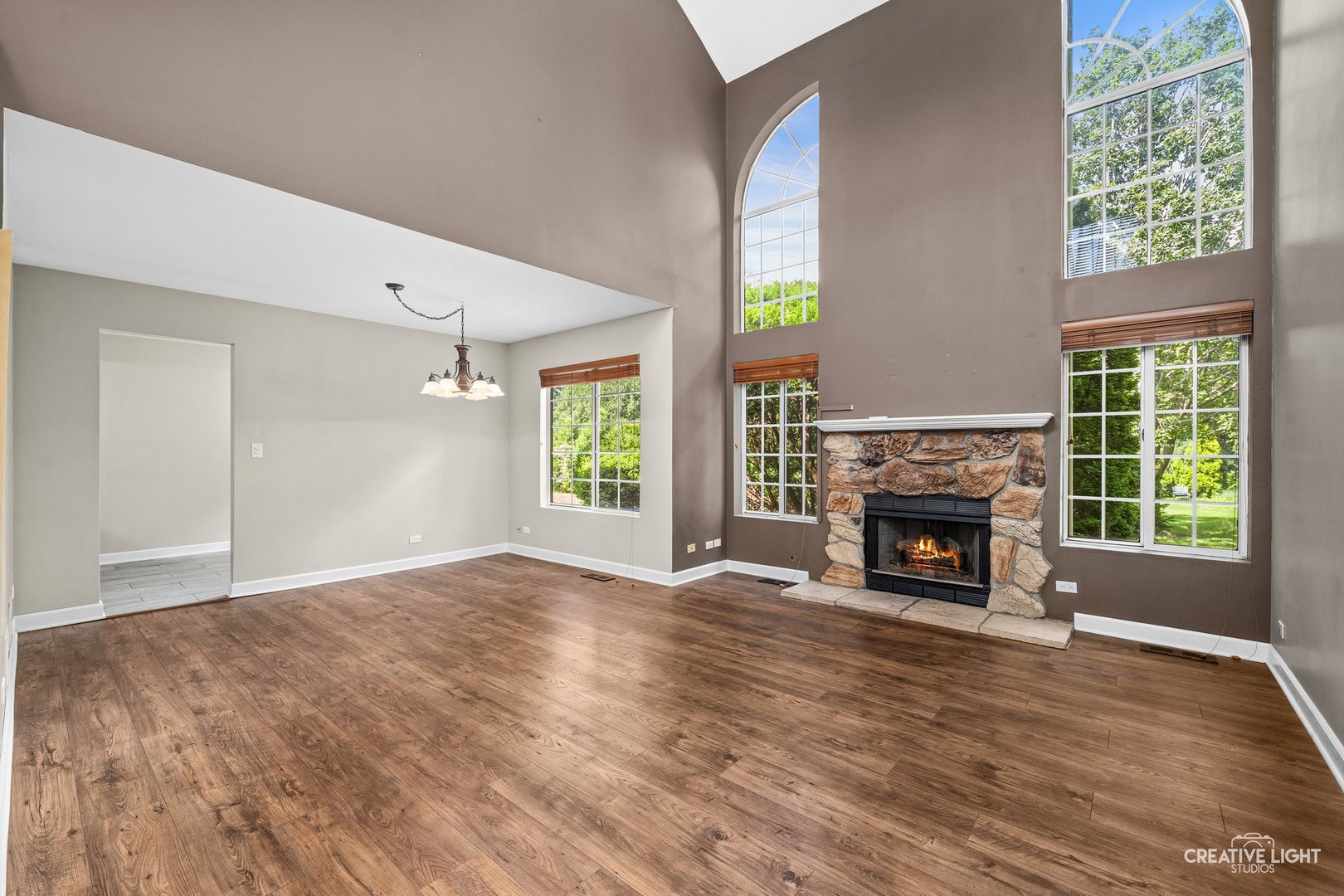 2nd image of 87 Townsend Cir, Naperville, IL 60565 | MLS# 12726840