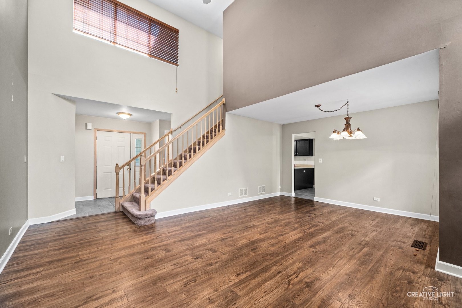 4th image of 87 Townsend Cir, Naperville, IL 60565 | MLS# 12726840