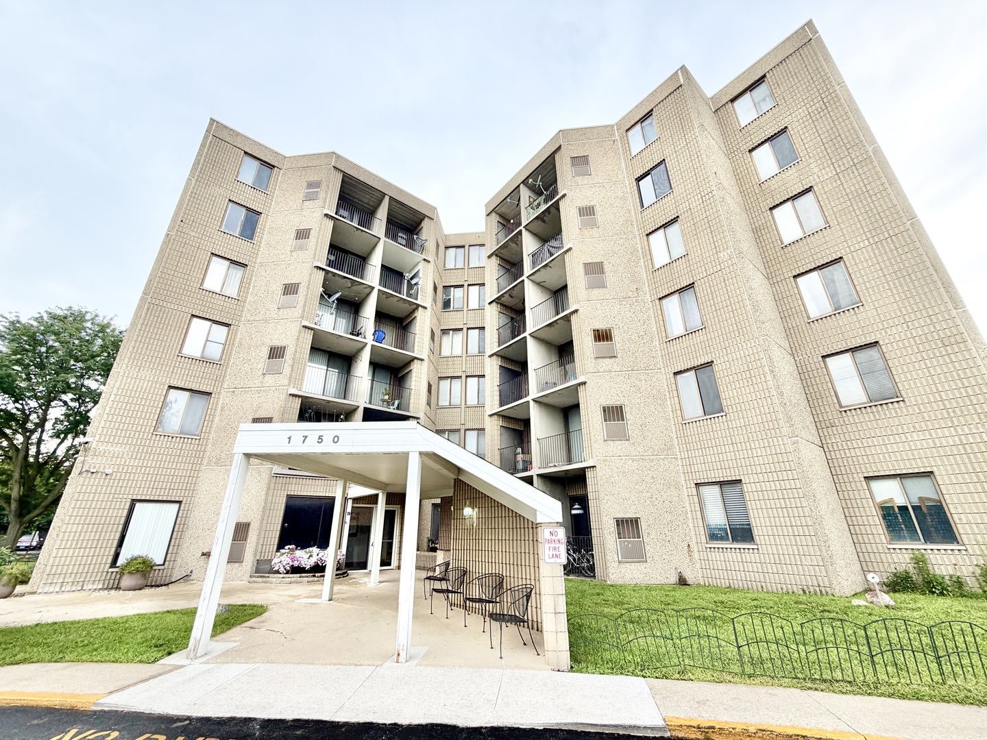 1st image of 1750 N Marywood Ave #516, Aurora, IL 60505 | MLS# 12726862