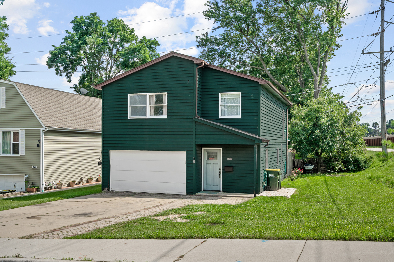 2nd image of 3805 Rywick Ct, Rolling Meadows, IL 60008 | MLS# 12726934